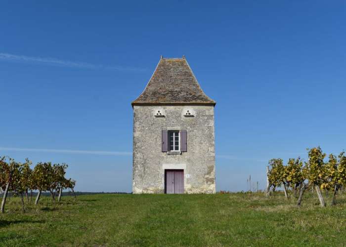image de Point de vue du pigeonnier Jean de Blanc